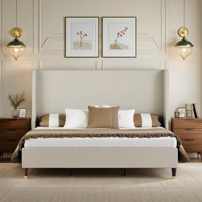 Belo Upholstered Platform Bed