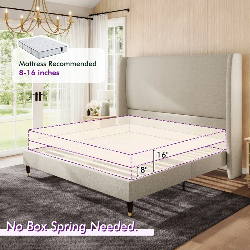 Belo Upholstered Platform Bed